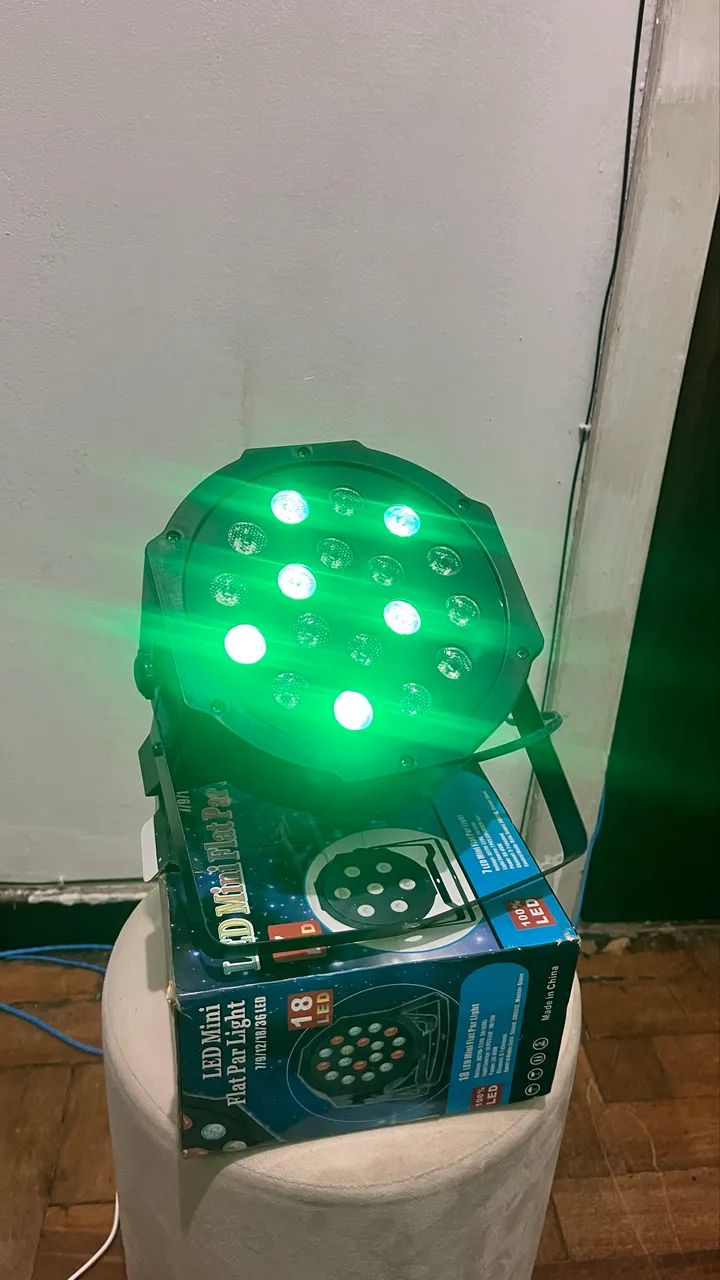 Refletor LED Mini Flat Par Light 18 LEDs DMX - Funcionando | R$ 35,00