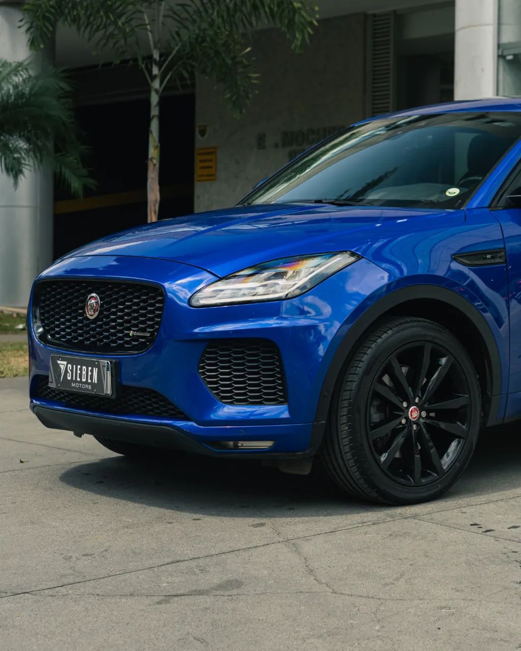 Jaguar E-Pace R-dynamic S 2.0 AWD 249cv Aut. 2018 - Foto 4