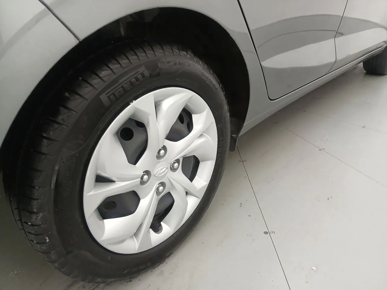 Hyundai HB20 Comfort 1.0 Flex 12V Mec., foto 14 de 18