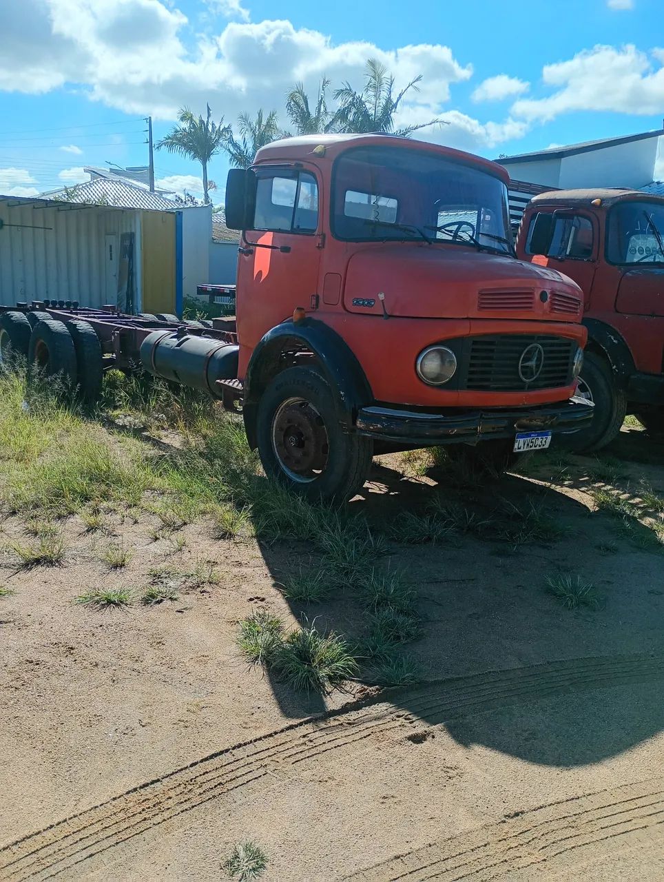 Mercedes 1113 - Foto 2