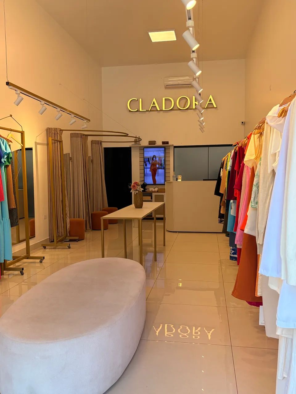 LOJA DE ROUPAS FEMININAS COMPLETA - IBIPORÃ/PR