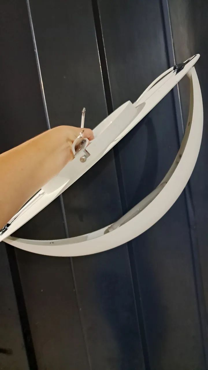 LUMINÁRIA / LUSTRE DE TETO EM FERRO 110V