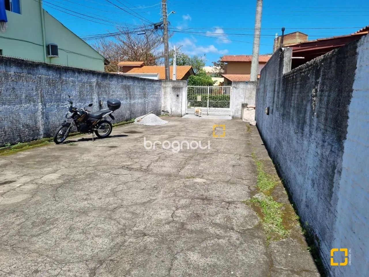 Pousada na Barra da Lagoa com amplo terreno próximo ao mar e canal. - Foto 5