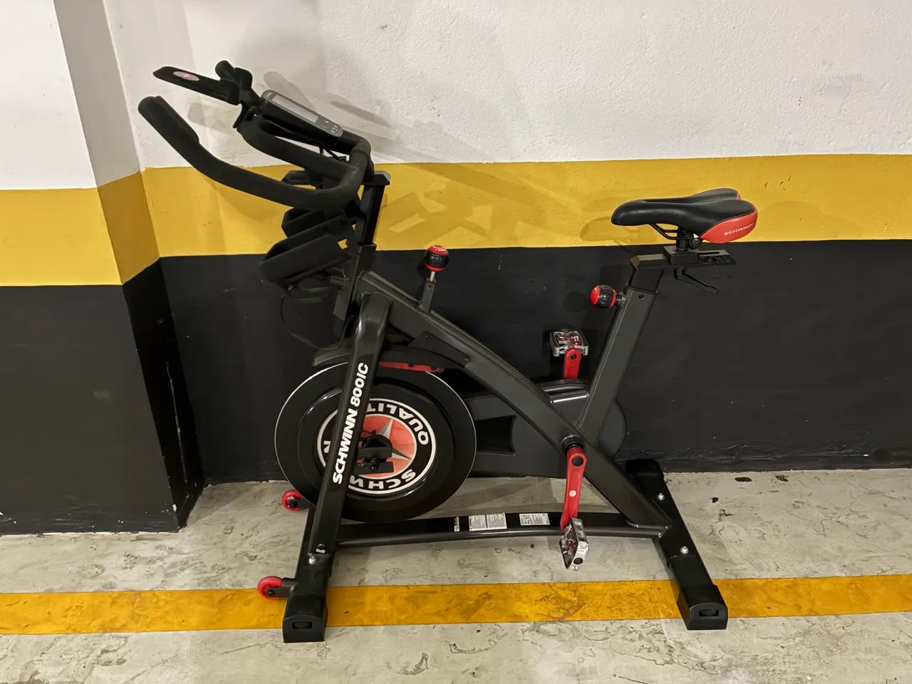 Schwinn IC 800 - Perfeito estado  - Foto 4