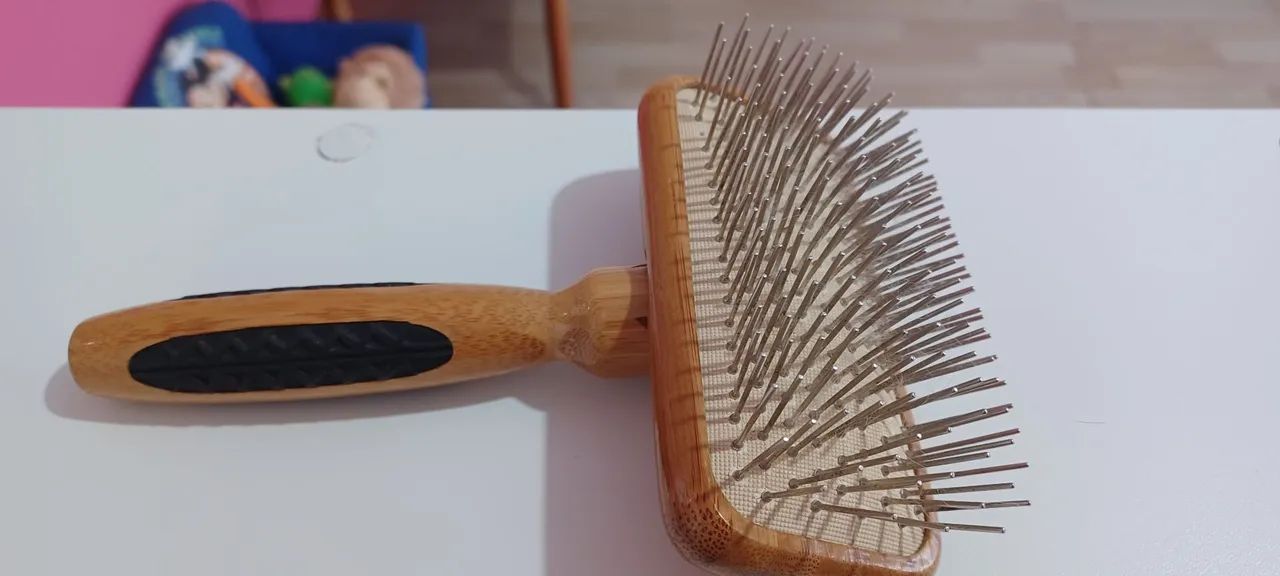 Rasqueadeira de bambu