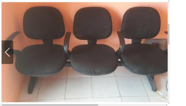 Cadeiras de espera acolchoadas - Cor preta
