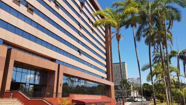 Loja comercial à venda em Zona cívico-administrativa, Brasília cod:1049