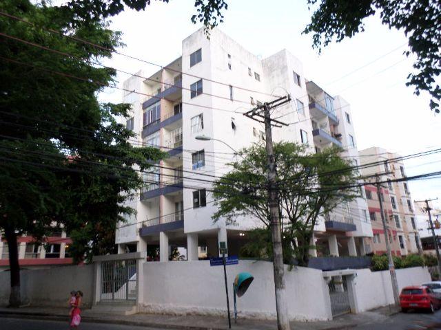 Pituba - ótima Localização Apt. quarto e sala c\elevador, garagem