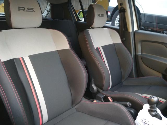 Sandero RS Spot 2.0 150 CV - Foto 5