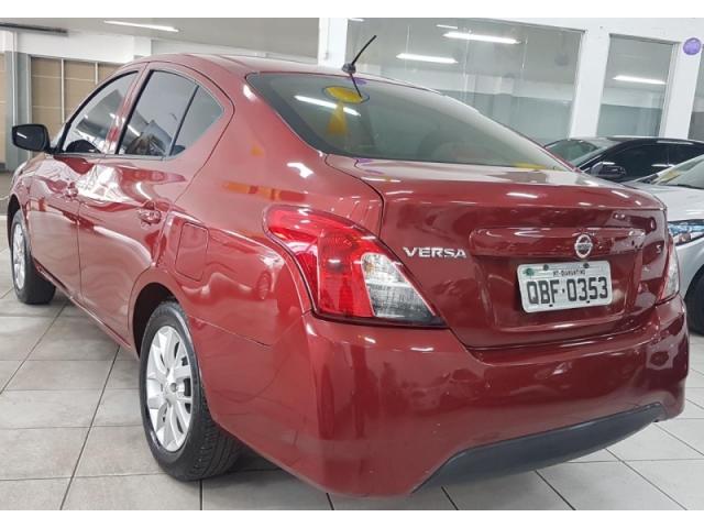 NISSAN VERSA 1.0 12V FLEX 4P MANUAL 2016 - Foto 4