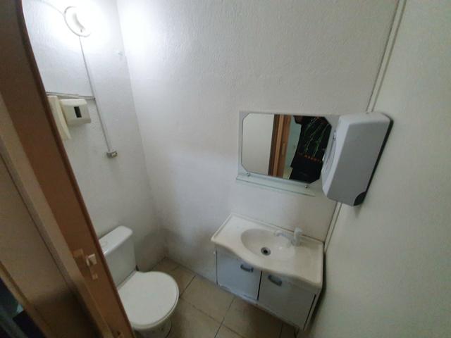 Alugo sala comercial térrea - Foto 8