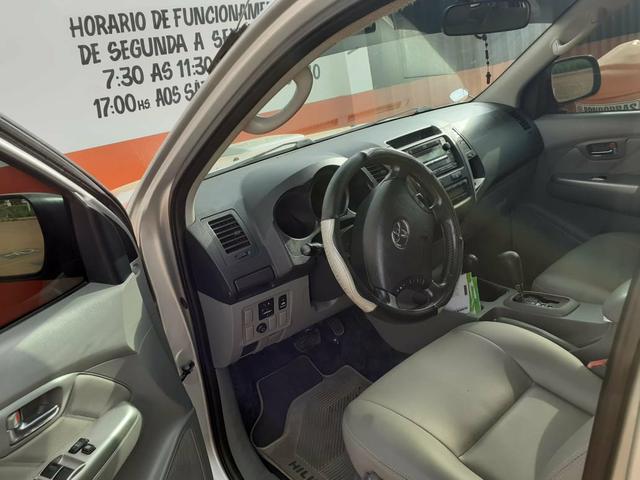 Hilux 2011