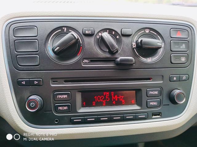 Volkswaguen - Move UP! 1.0 MPI Completo 15/16 - Foto 2