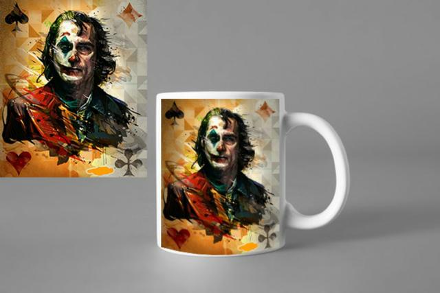 Caneca em ceramica branca ou camisa branca inspirada em joker - coringa - Foto 4