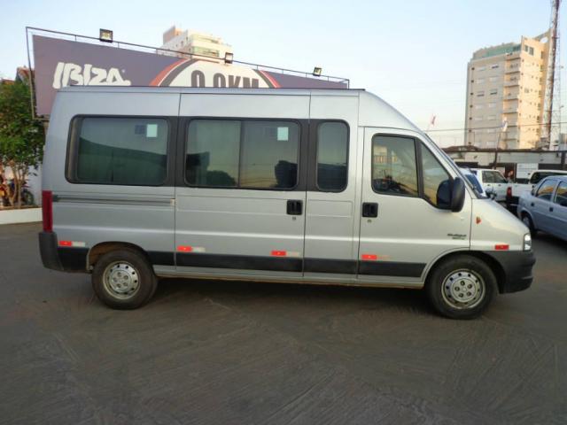 Fiat Ducato MINIBUS 2.3 TETO ALTO TRASFOMADO - Foto 3
