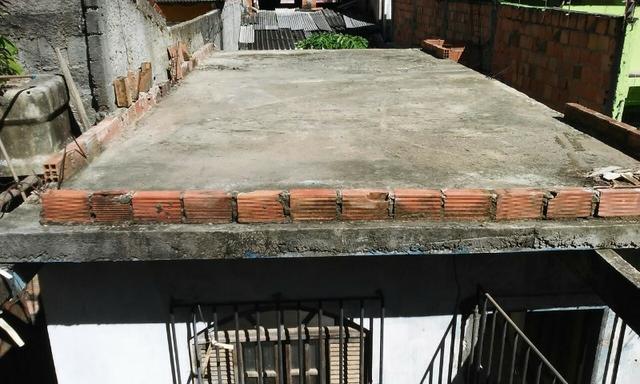 Vende-se casa e terreno - Foto 2