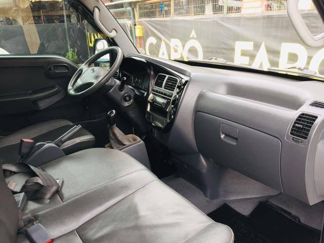 Kia Bongo K2500 Ano 2011 - Foto 5