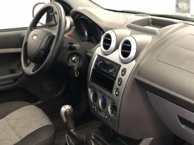 FORD FIESTA SE 1.6 8V FLEX 5P 2014 - Foto 9