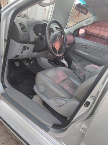 Hilux muito nova!!! - Foto 6