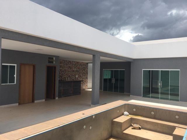 Linda Casa Nova e Moderna em Vicente Pires - Foto 19