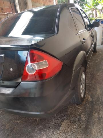 Ford fiesta sedan - Foto 6
