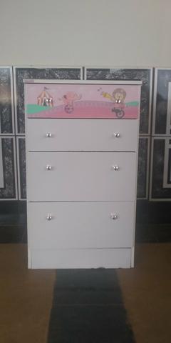 Cômoda infantil 100 reais