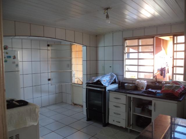 Casa com terreno no Bairro Cic, terreno com 162 m² - Foto 5