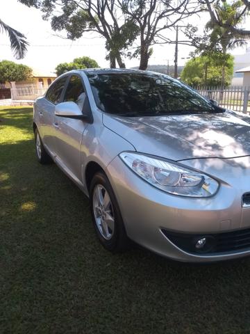 Fluence 2014 com 58.000km - Foto 13