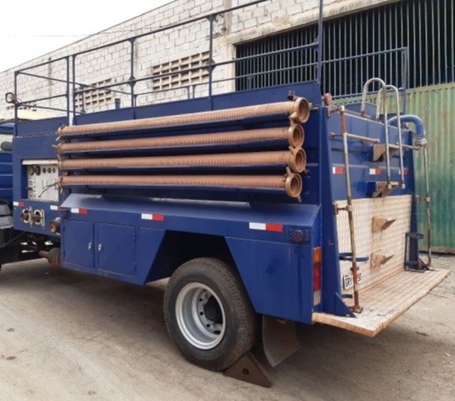 TANQUE PIPA BOMBEIRO SUPER CONSERVADO