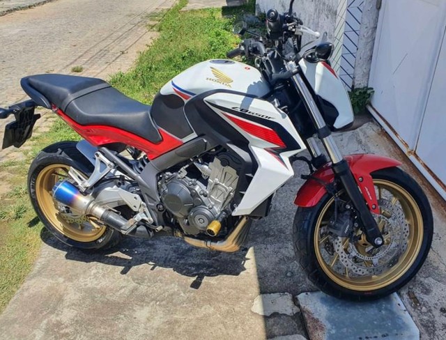 2015 HONDA CB650F *A PRAZO