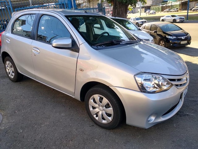 TOYOTA ETIOS 1.5 XS 16V FLEX 4P MANUAL