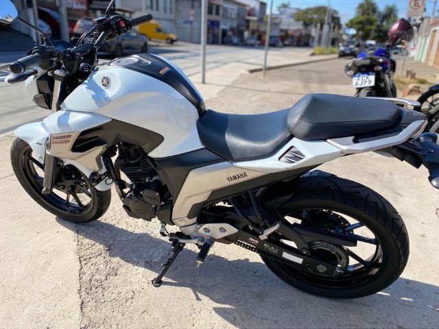 2019 YAMAHA FAZER