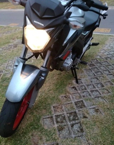 VENDO HONDA CB TWISTER *PARCELO