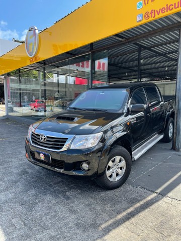 TOYOTA HILLUX CD 4X4 SR DIESEL BLINDADA 2012