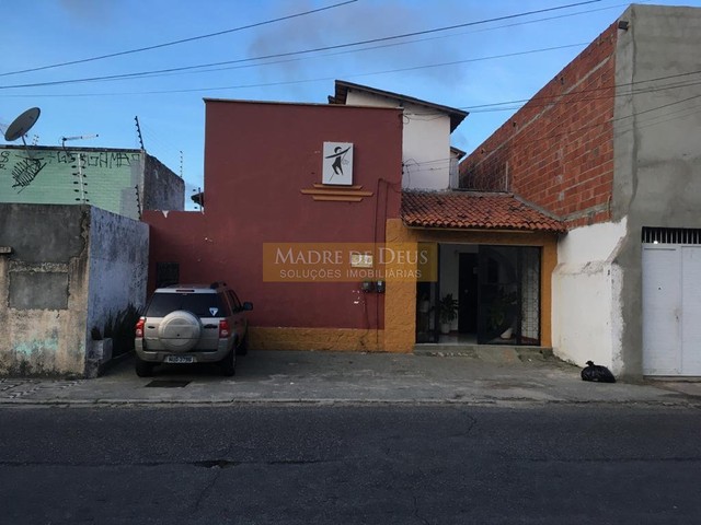 Ponto Comercial Centro Localizado há uma quadra da Av Dom Manuel e Av Domingos Olímpio