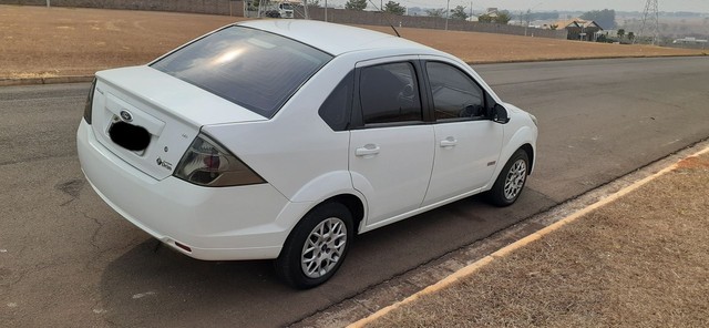 FIESTA CLASS SEDAN 2013