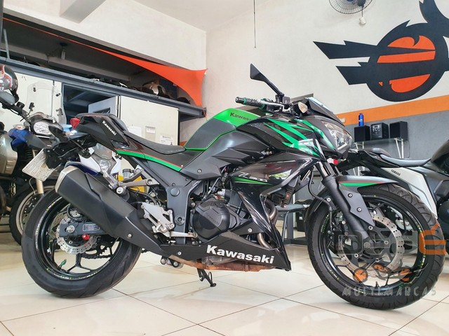 KAWASAKI Z 300 VERDE