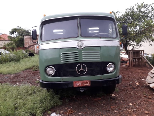 CAMINHÃO MERCEDES BENS