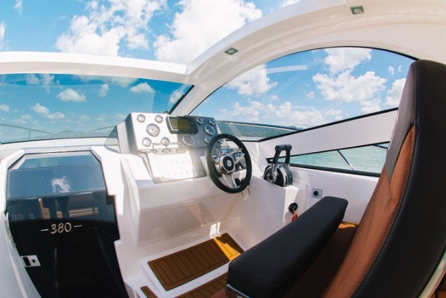 Lancha Onix 380HT - Ñ e FS//Focker/Nx/Solara/Phantom/Bayliner/Carbrasmar - Foto 15