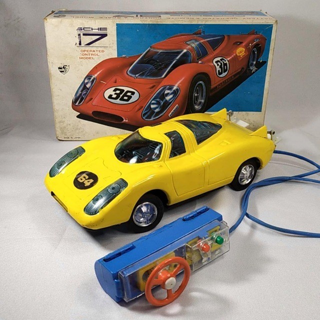 Brinquedo Antigo marca Bandai - Porsche 917 controle remoto com