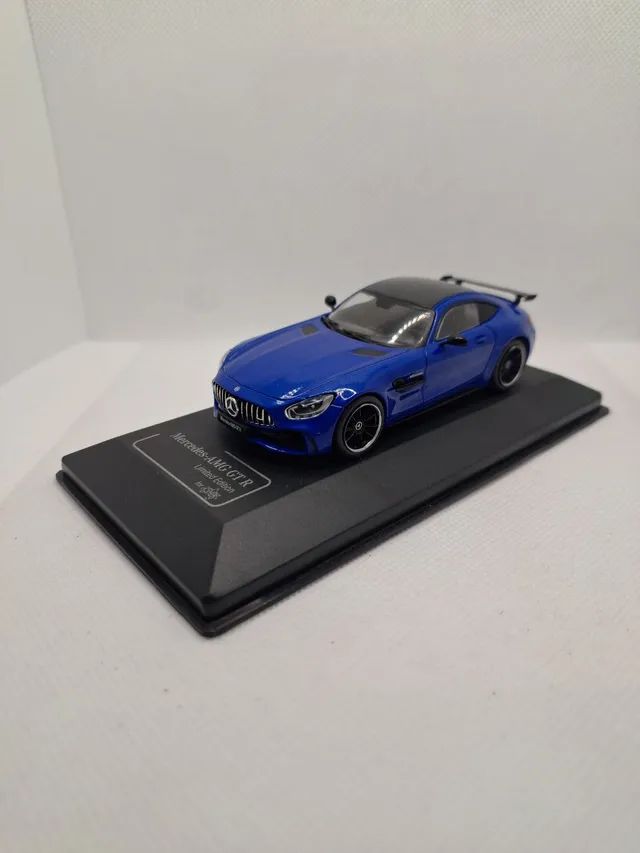 comprar Mercedes-Benz AMG GT em Curitiba - PR