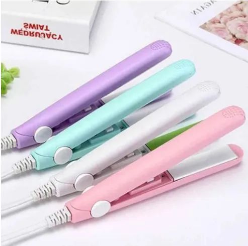Mini Chapinha Prancha para Cabelo Portátil Alisa e Modela Cachos z077 