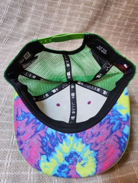 Boné New Era original Tie Dye - Foto 4