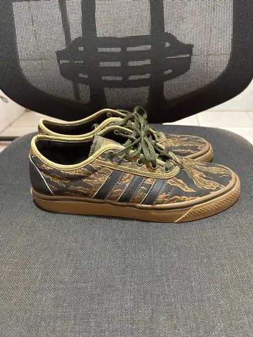 Adidas store adiease camuflado