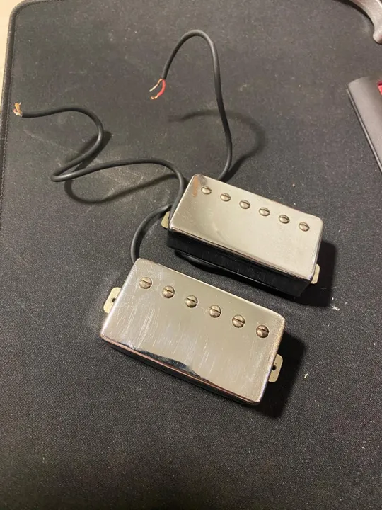 PAR DE CAPTADORES ARTEC HUMBUCKER LPA 210-CR