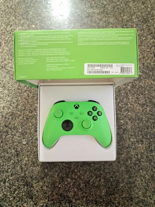 Promoção Controle Velocity Green Xbox Series S/X Seminovo( ACEITO CREDISHOP)
