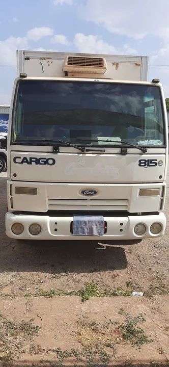 Caminhão Ford Cargo 815e -  