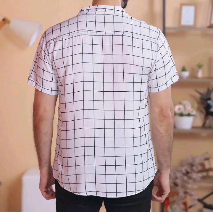 Camisa viscose branca listrada P - Foto 4