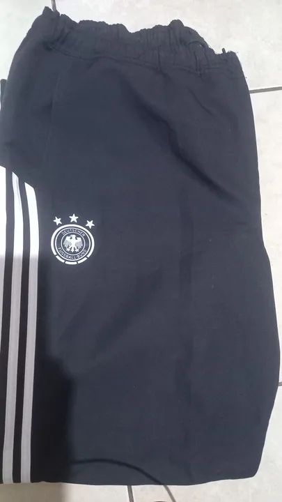 Calça adidas original alemanha  2Xl - Foto 3