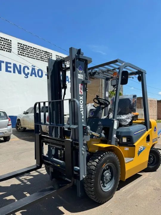 EMPILHADEIRA NOVA À DIESEL - TORRE DUPLEX 3MTS  - Foto 3